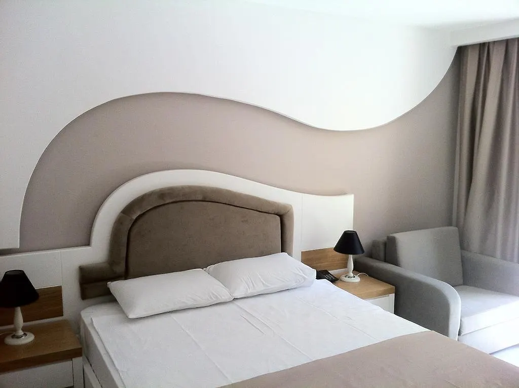 Karya Beach Gumbet 4*,  Turcja