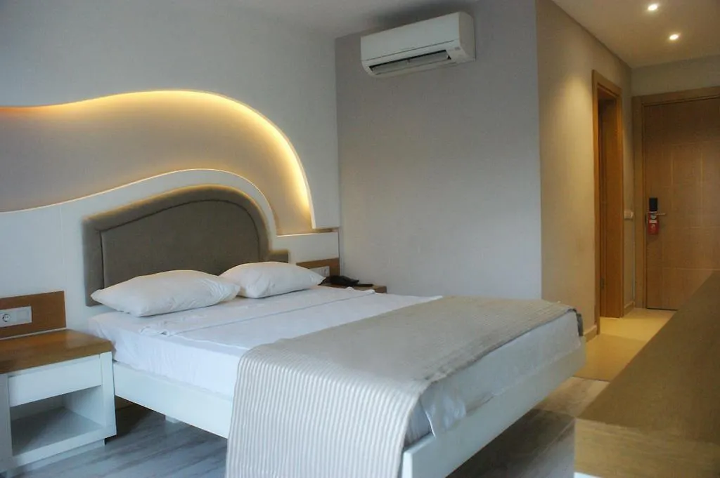 Karya Beach Gumbet Hotel