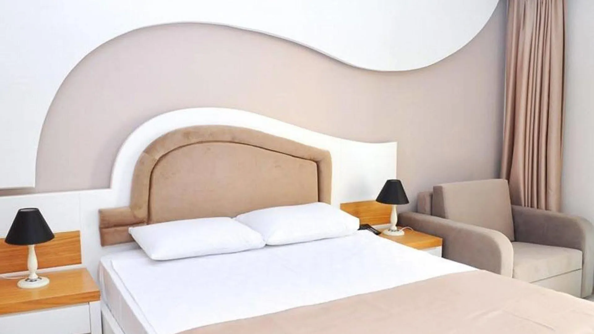 Karya Beach Gumbet Hotel